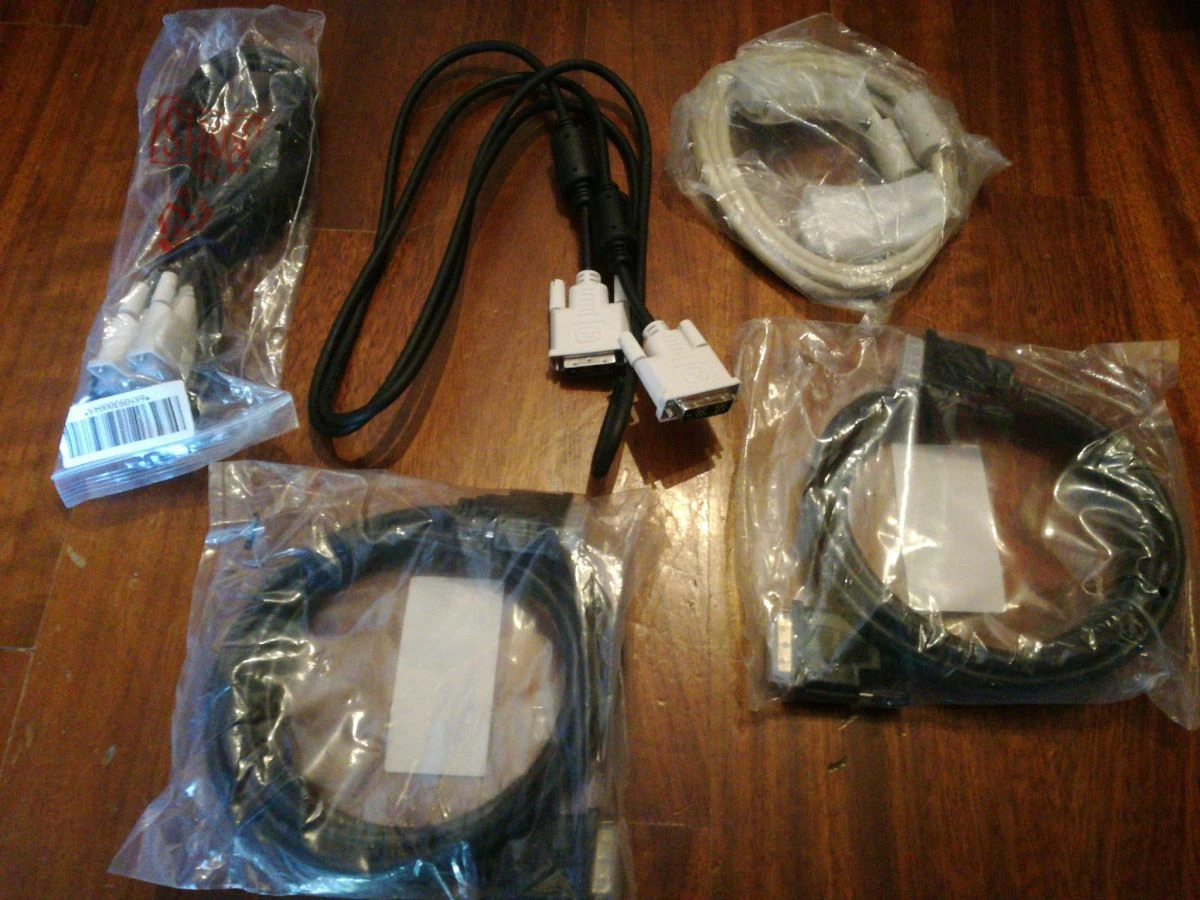 Vendora Καλώδια DVI VGA 1 Vendora Καλώδια DVI VGA