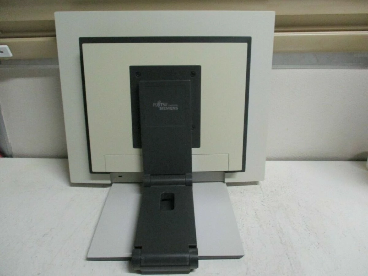 Vendora Monitor Fujitsu Siemens 19" 1 Vendora Monitor Fujitsu Siemens 19"