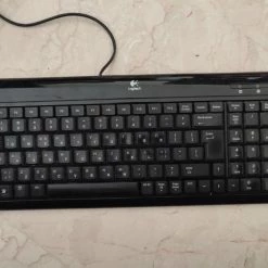 Vendora οθόνη Pc Samsung + πληκτρολόγιο Logitec με καλώδιο -Vendora κατάστημα 2a563f21e1c3cd8dfe2f9d8ab79845945c528f30 xl