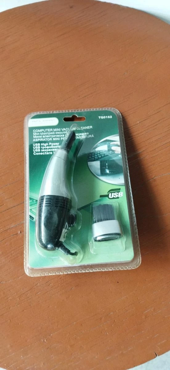 Vendora Μίνι Ηλεκτρικό σκουπακι για Λάπτοπ 4 Vendora Μίνι Ηλεκτρικό σκουπακι για Λάπτοπ - Image 4