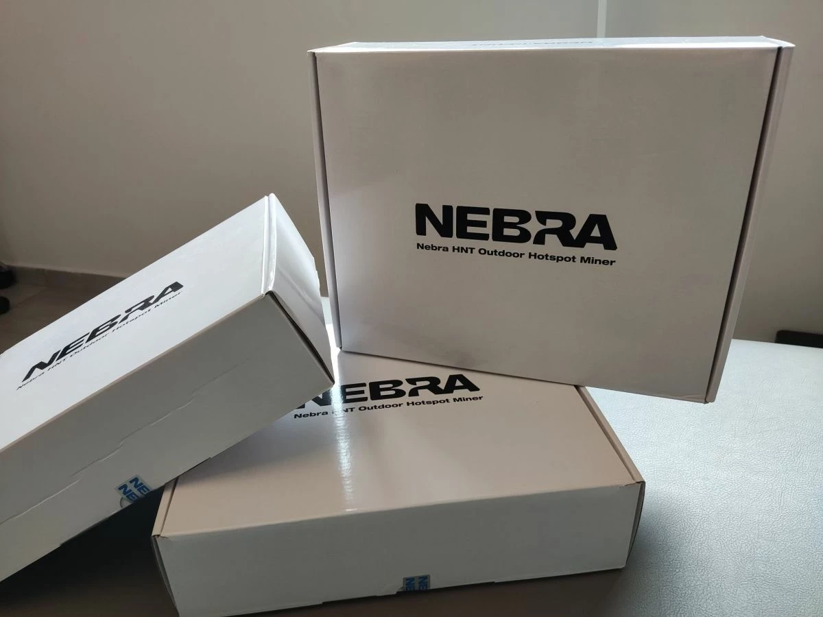 Vendora Nebra HNT Outdoor Hotspot Miner 868MHz (EU868, IN865, RU864) SKU:NBR-0006 SEALED/READY TO SHIP 4 Vendora Nebra HNT Outdoor Hotspot Miner 868MHz (EU868, IN865, RU864) SKU:NBR-0006 SEALED/READY TO SHIP - Image 4