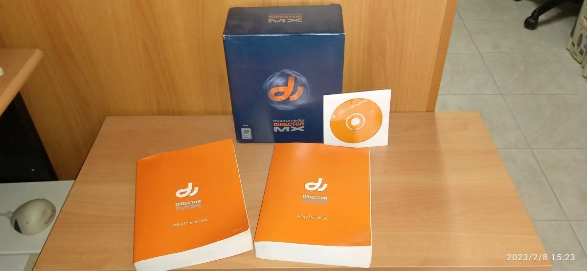 Vendora Macromedia Director MX 1 Vendora Macromedia Director MX