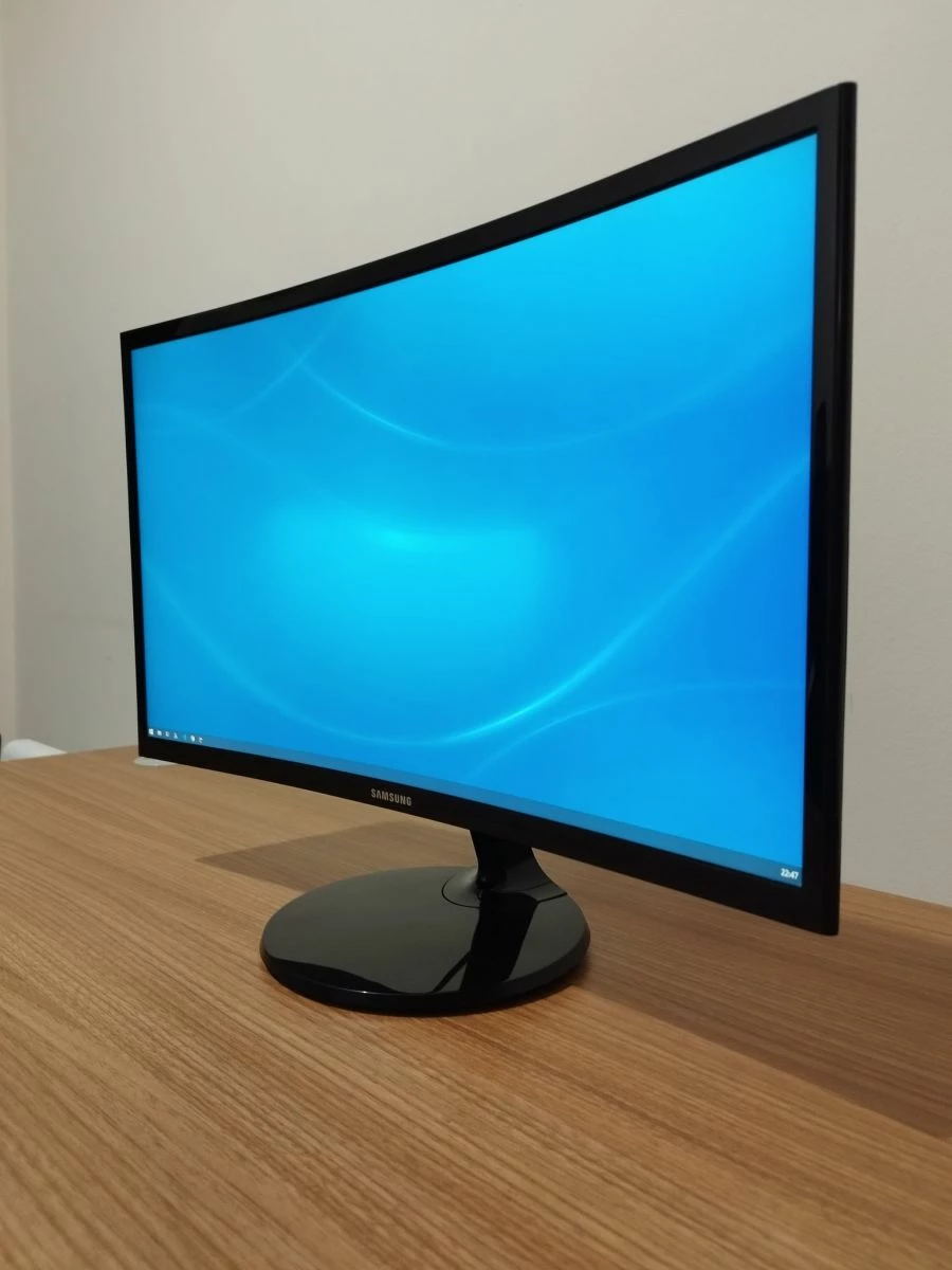 Vendora Samsung C24F390FHU VA Curved Monitor 24" FHD 1920x1080 με Χρόνο Απόκρισης 4ms GTG ΜΑΖΙ ΜΕ Arctic Z1 Basic Βάση Γραφείου Οθόνης έως 32" με Βραχίονα 2 Vendora Samsung C24F390FHU VA Curved Monitor 24" FHD 1920x1080 με Χρόνο Απόκρισης 4ms GTG ΜΑΖΙ ΜΕ Arctic Z1 Basic Βάση Γραφείου Οθόνης έως 32" με Βραχίονα - Image 2