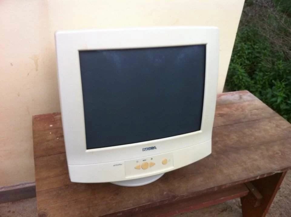 Vendora Οθόνη υπολογιστή NOKIA Model 447ZiPlus σε λειτουργική κατάσταση. 1 Vendora Οθόνη υπολογιστή NOKIA Model 447ZiPlus σε λειτουργική κατάσταση.