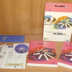 Vendora Macromedia Flash 5