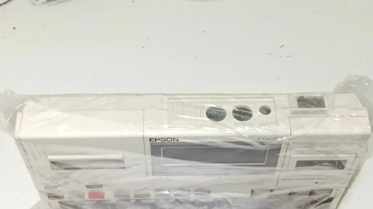 Vendora Vintage Portable Computer - EPSON HX-20 - 1982 3 Vendora Vintage Portable Computer - EPSON HX-20 - 1982 - Image 3