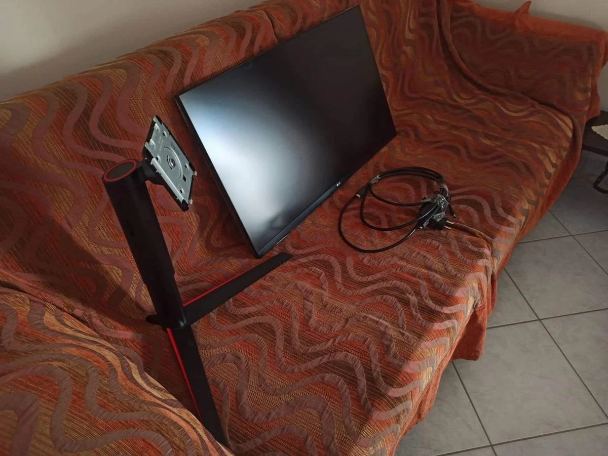 Vendora LG 32GK650F-B VA Gaming Monitor 32" QHD 2560x1440 144Hz με Χρόνο Απόκρισης 1ms GTG 2 Vendora LG 32GK650F-B VA Gaming Monitor 32" QHD 2560x1440 144Hz με Χρόνο Απόκρισης 1ms GTG - Image 2