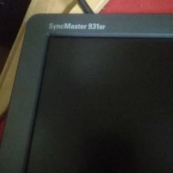 Vendora οθόνη Pc