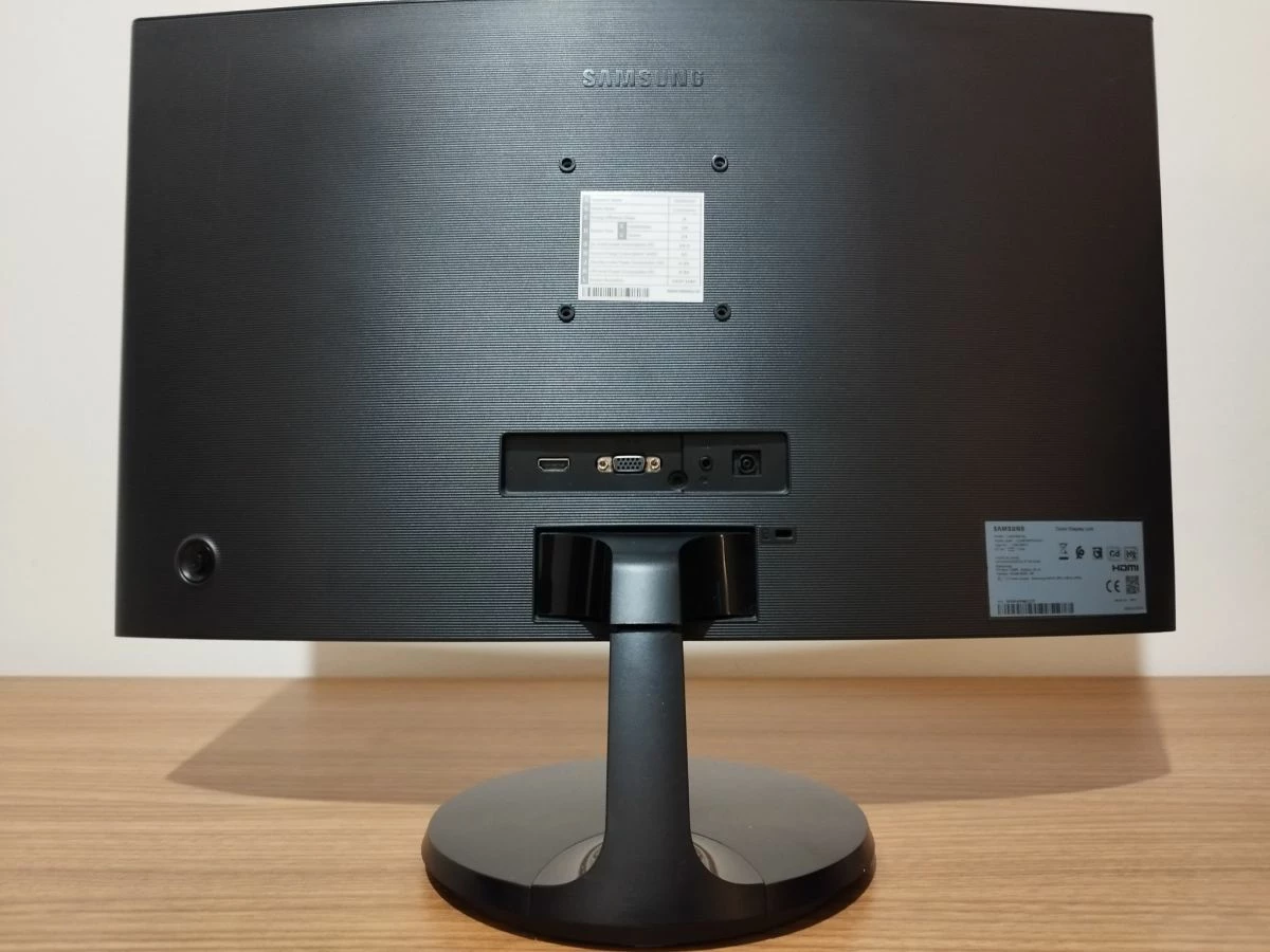 Vendora Samsung C24F390FHU VA Curved Monitor 24" FHD 1920x1080 με Χρόνο Απόκρισης 4ms GTG ΜΑΖΙ ΜΕ Arctic Z1 Basic Βάση Γραφείου Οθόνης έως 32" με Βραχίονα 4 Vendora Samsung C24F390FHU VA Curved Monitor 24" FHD 1920x1080 με Χρόνο Απόκρισης 4ms GTG ΜΑΖΙ ΜΕ Arctic Z1 Basic Βάση Γραφείου Οθόνης έως 32" με Βραχίονα - Image 4