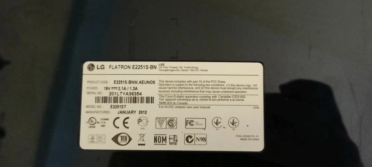 Vendora LG Flatron E2251S- BN Οθόνη σε άριστη κατάσταση 1 Vendora LG Flatron E2251S- BN Οθόνη σε άριστη κατάσταση