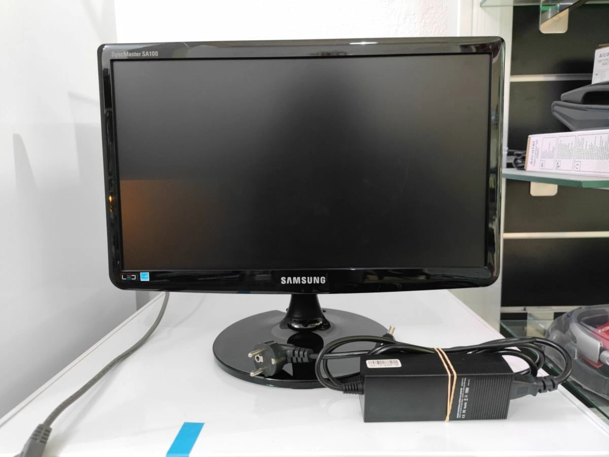 Vendora Οθόνη Monitor SAMSUNG 19 ιντσών σε άψογη κατάσταση με το κουτί, τα χαρτία και το τροφοδοτικό της 1 Vendora Οθόνη Monitor SAMSUNG 19 ιντσών σε άψογη κατάσταση με το κουτί, τα χαρτία και το τροφοδοτικό της