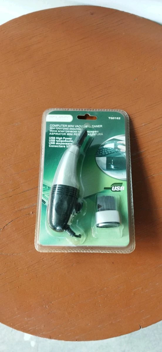 Vendora Μίνι Ηλεκτρικό σκουπακι για Λάπτοπ 6 Vendora Μίνι Ηλεκτρικό σκουπακι για Λάπτοπ - Image 6