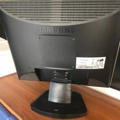 Vendora Οθόνη SAMSUNG Οθόνη SyncMaster 710v LCD, 17" 1280 X 1024, VGA, SQ -Vendora κατάστημα a2759b94bed97fdf788c542da9cbc55d3f9370d9 xl