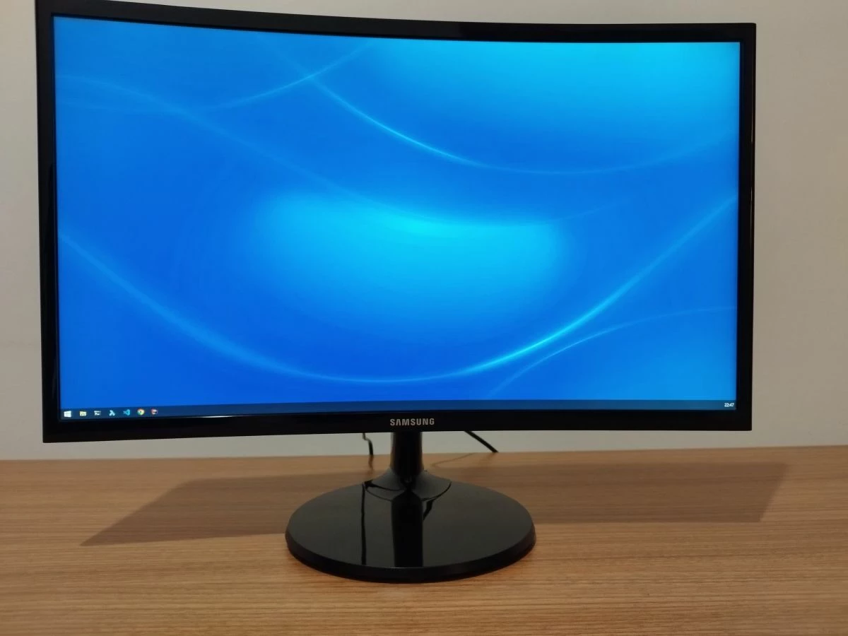 Vendora Samsung C24F390FHU VA Curved Monitor 24" FHD 1920x1080 με Χρόνο Απόκρισης 4ms GTG ΜΑΖΙ ΜΕ Arctic Z1 Basic Βάση Γραφείου Οθόνης έως 32" με Βραχίονα 3 Vendora Samsung C24F390FHU VA Curved Monitor 24" FHD 1920x1080 με Χρόνο Απόκρισης 4ms GTG ΜΑΖΙ ΜΕ Arctic Z1 Basic Βάση Γραφείου Οθόνης έως 32" με Βραχίονα - Image 3