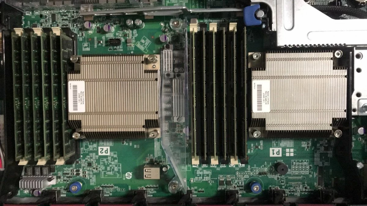 Vendora SERVER HP DL 360 GEN 8, (2 TEMAXIA) 3 Vendora SERVER HP DL 360 GEN 8, (2 TEMAXIA) - Image 3