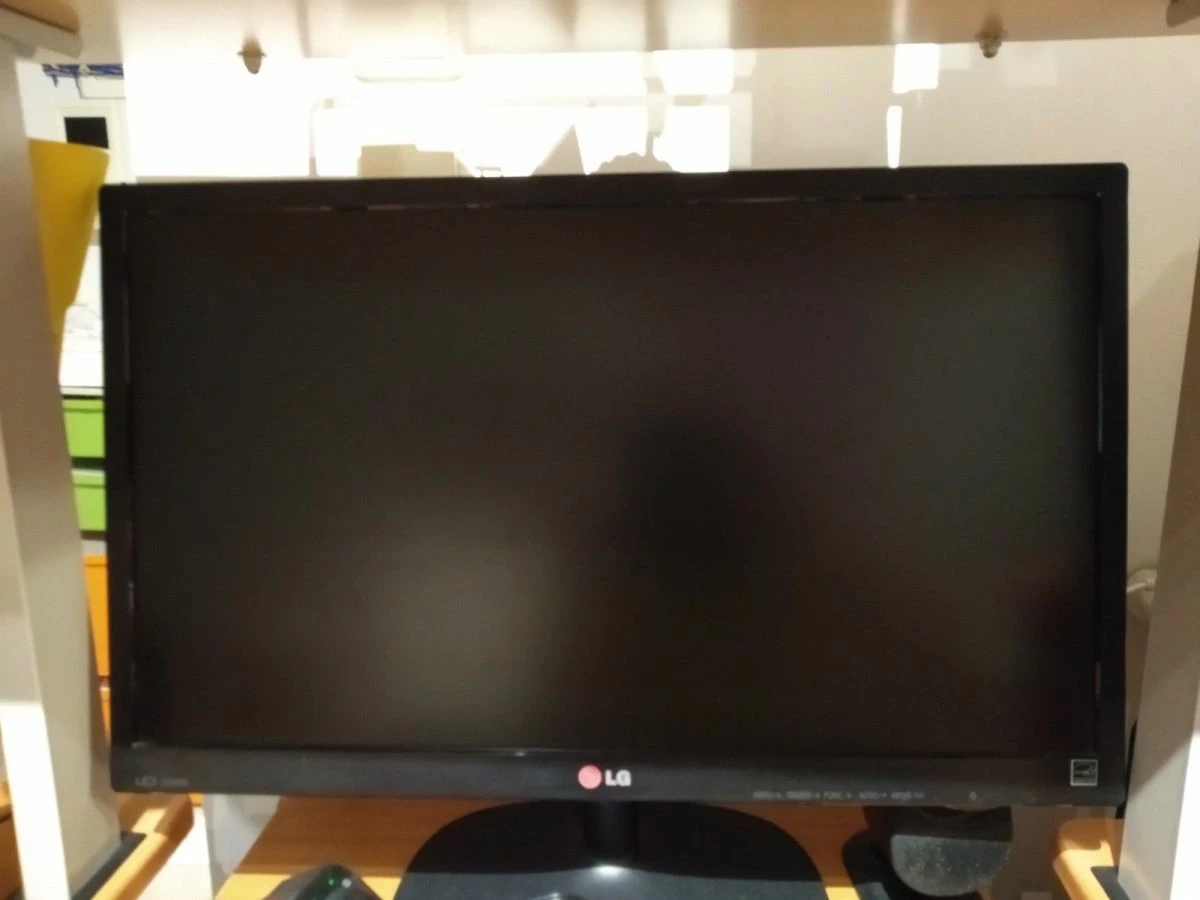 Vendora Οθόνη LG LED 22'', Model 22M35 1 Vendora Οθόνη LG LED 22'', Model 22M35