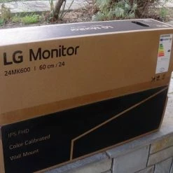 Vendora Πωλείται Οθόνη LG 24'' καινούρια