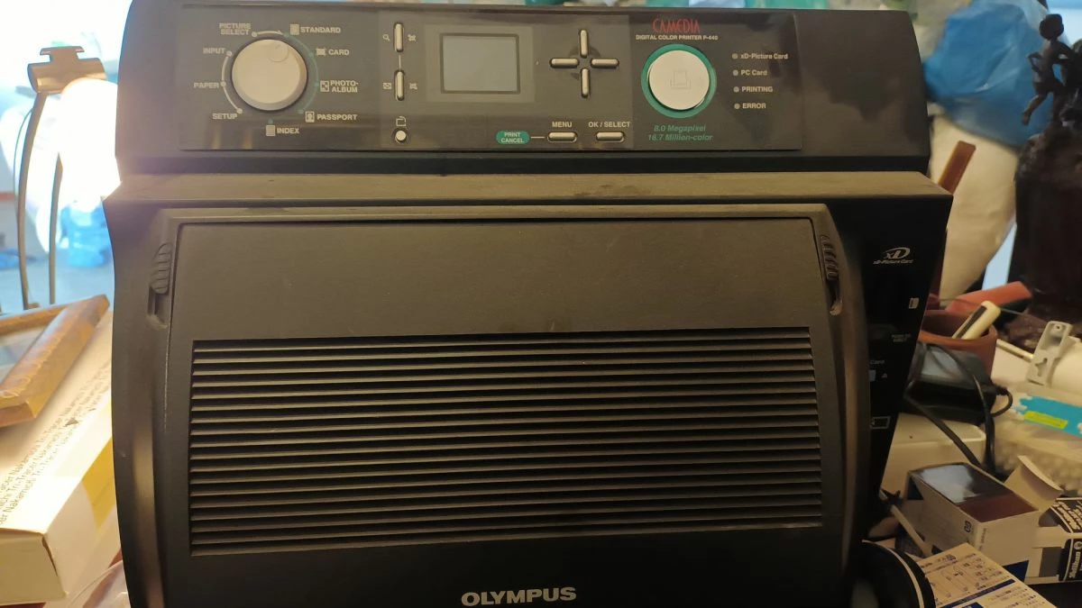 Vendora OLYMPUS CAMEDIA DIGITAL COLOR PRINTER P440 1 Vendora OLYMPUS CAMEDIA DIGITAL COLOR PRINTER P440