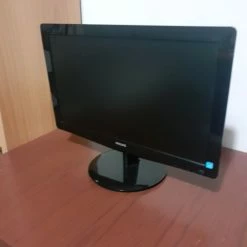 Vendora Monitor PHILIPS 4 Vendora Monitor PHILIPS -Vendora κατάστημα e19abb24ab0d30cc7b32128dc86121213f442173 xl