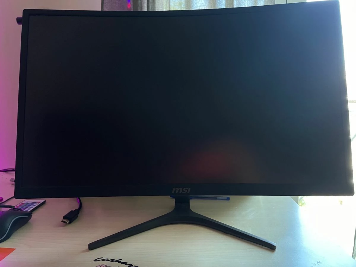 Vendora MSI Optix G241VC VA Curved Gaming Monitor 23.6" FHD 1920x1080 με Χρόνο Απόκρισης 1ms GTG 74Hz Refresh Rate 1 Vendora MSI Optix G241VC VA Curved Gaming Monitor 23.6" FHD 1920x1080 με Χρόνο Απόκρισης 1ms GTG 74Hz Refresh Rate