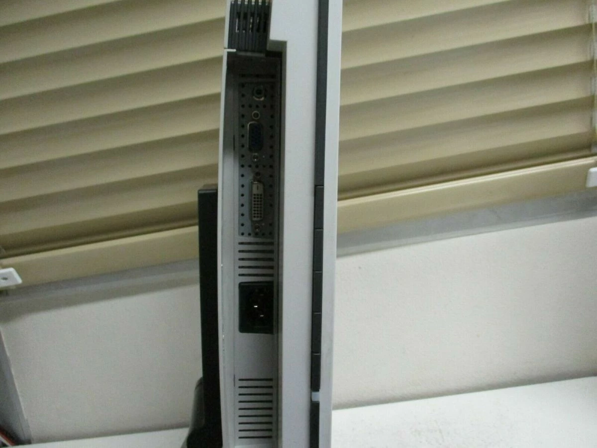 Vendora Monitor Fujitsu Siemens 19" 7 Vendora Monitor Fujitsu Siemens 19" - Image 7